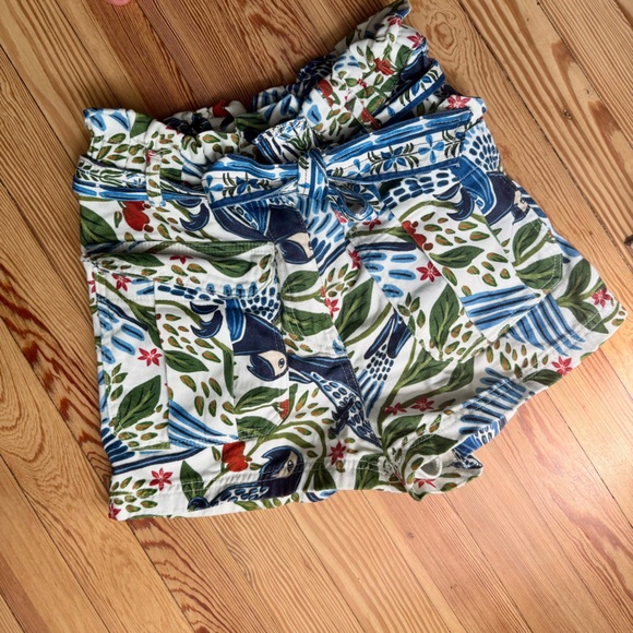 FARM Rio Off-white Macaw Flight shorts Size XS - Picture 3 of 10